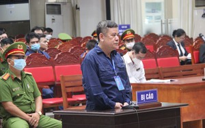 Đại án xăng giả, xăng lậu: Cựu Đội trưởng chống buôn lậu Ngô Văn Thụy bị cáo buộc nhận hối lộ 830 triệu đồng
