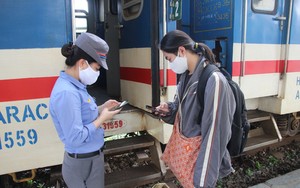 Nhu cầu hành khách tăng cao, ngành đường sắt tăng cường tàu du lịch Đà Lạt