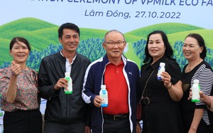 Ông Park Hang Seo dự lễ khánh thành nhà máy công suất 20 triệu lít sữa/năm ở Lâm Đồng