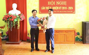 Ông Phí Văn Hưng làm Phó Chủ tịch MTTQ huyện Thạch Thất