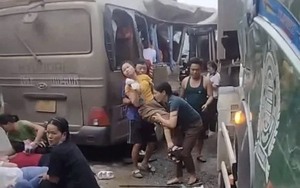 Nghệ An: Xe đầu kéo đâm ngang xe khách, hàng chục người nhập viện