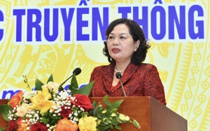 Thống đốc Nguyễn Thị Hồng: Giải thích rõ với doanh nghiệp, không nên “đổ" hết cho room tín dụng