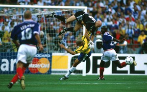 Ronaldo de Lima động kinh, Brazil cay đắng về nhì tại World Cup 1998