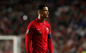Cristiano Ronaldo thành người thừa ở World Cup 2022?