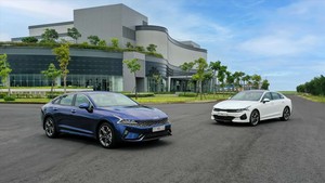 Hyundai Accent và loạt xe sedan giảm giá hàng chục triệu đồng kích cầu cuối năm