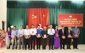Chủ tịch HĐND TP Hà Nội dự ngày hội Đại đoàn kết tại huyện Thường Tín