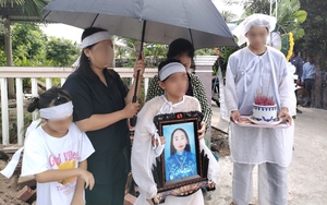Vụ người phụ nữ bị đánh chết trong khách sạn ở Cà Mau: Tột cùng nỗi đau trong tang lễ