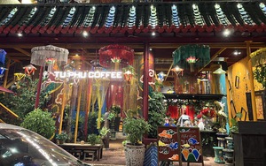 Ghé Tứ Phủ - quán cà phê theo phong cách hầu đồng độc nhất vô nhị tại Sài Gòn