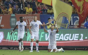 CLB Nam Định chi vài chục tỷ, chiêu mộ 7 "sao số" V.League