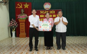 Phó Chủ tịch Hội NDVN Đinh Khắc Đính dự ngày hội Ngày hội Đại đoàn kết toàn dân tộc tại Sơn La