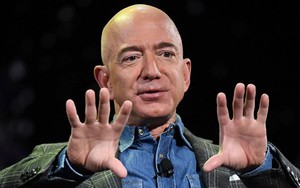 Tỷ phú Jeff Bezos bất ngờ tuyên bố sẽ cho đi khối tài sản khổng lồ