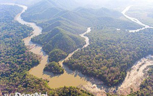 Dòng sông nội địa nào dài nhất Việt Nam, sông này chảy qua địa phận bao nhiêu tỉnh, thành phố?