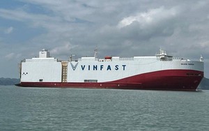 Chốt ngày lô xe điện VinFast VF8 thương mại đầu tiên xuất khẩu
