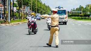 Bị thu giữ phương tiện và bằng lái mà nộp phạt muộn sẽ được xử lý như thế nào?