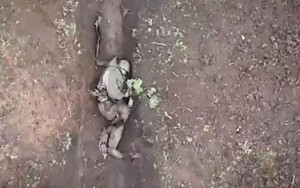 Lính Nga dùng tay không ném bom UAV ra xa chiến hào kể về những gì đã xảy ra