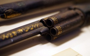 Soi chi tiết hai khẩu súng săn của vua Minh Mạng và Tự Đức