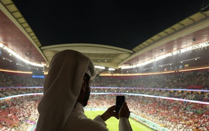 Bất ngờ xảy ra tại 8 sân vận động ở Qatar chỉ sau một đêm