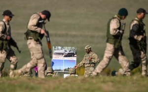 Tình báo Anh bị cáo buộc đang xây dựng đội quân bí mật ở Ukraine