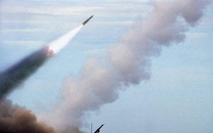 Ukraine ồ ạt tấn công 14 cụm quân Nga, bắn hạ tên lửa đối phương trên biển Đen