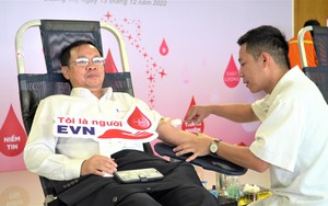 Quảng Trị: Hơn 300 người đăng ký tham gia hiến máu