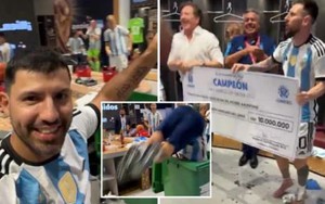 VIDEO: Argentina nhảy múa, hò hét và uống bia ăn mừng chức vô địch