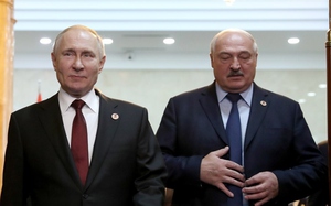 Tổng thống Putin tới Belarus, Kiev 'ngồi trên đống lửa' lo Nga mở cuộc tấn công mới vào Ukraine 
