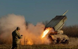 Kho đạn Nga ở Ukraine nổ suốt 20 giờ; Moscow có động thái bí ẩn ở 'pháo đài' Mariupol