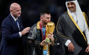 &quot;Áo nhà vua World Cup&quot; của Messi được hỏi mua với giá hàng triệu USD