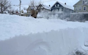 Bão tuyết giết chết hàng chục người ở Mỹ, hàng nghìn ngôi nhà mất điện