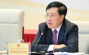 Phó Thủ tướng Thường trực Phạm Bình Minh thôi Bộ Chính trị và Trung ương