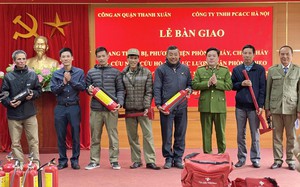 Quận Thanh Xuân: Trang bị phương tiện PCCC cho lực lượng dân phòng