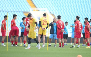 Tin tối (4/12): ĐT Việt Nam tăng giá kỷ lục trước thềm AFF Cup 2022