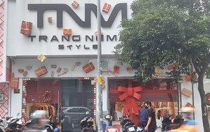 Cận cảnh kiểm tra cửa hàng Trang Nemo, toàn “hàng hiệu” giá bèo từ 300.000 đồng