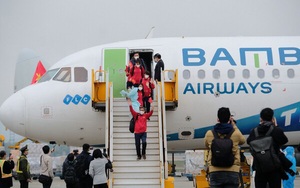 Chuyên cơ đặc biệt của Bamboo Airways chở tuyển nữ Việt Nam về nước