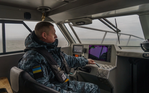 Tuần duyên Ukraine căng mắt theo dõi hạm đội Nga khi Mỹ chuẩn bị cho điều tồi tệ nhất