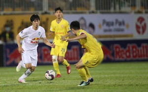 Trận mở màn V.League 2022 giữa Nam Định và HAGL “có biến”