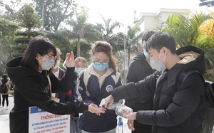 Ứng phó với Covid-19: Trường đại học hoãn lịch học trực tiếp, chia nhóm sinh viên đến trường