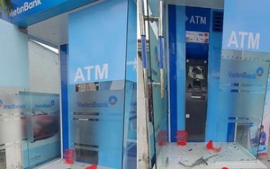 Người đàn ông đập máy ATM vì khó chịu khi thấy đèn màn hình nhấp nháy có thể bị xử lý thế nào?