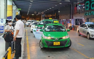 Hành vi tăng giá, chèn ép khách đi xe taxi tại sân bay Tân Sơn Nhất, Bộ GTVT chỉ đạo "nóng"