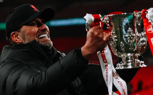 Liverpool vô địch League Cup, HLV Klopp khen Kelleher "giỏi số 2 thế giới"