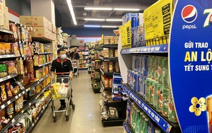 Ngày mùng 3 Tết: Thêm nhiều siêu thị mở cửa trở lại, giá cả bình ổn