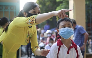 Nóng: Học sinh lớp 1 đến lớp 6 Hà Nội đi học trực tiếp từ 10/2