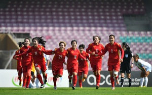 Clip: Khoảnh khắc vỡ òa của ĐT nữ Việt Nam sau khi giành vé dự World Cup 2023