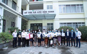 Học viện Nông nghiệp Việt Nam quan tâm đến đời sống lưu học sinh trong dịp Tết