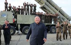 Triều Tiên tuyên bố sẽ làm 'rung chuyển thế giới' với tên lửa có thể bắn trúng Mỹ