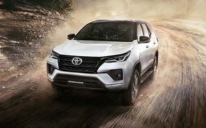 Toyota Fortuner Commander 2022 'trình làng', giới hạn chỉ 1.000 xe