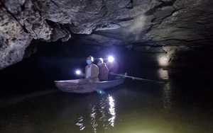 Du lịch Ninh Bình: Hang bụt, đường hầm kết nối hai huyện với nhiều hình tượng kỳ bí