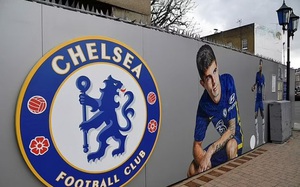Tỷ phú Abramovich bị phong tỏa tài sản, nhà tài trợ đồng loạt rời bỏ Chelsea