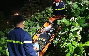 Đà Nẵng: Mải lo "check-in", nam thiếu niên rơi xuống vực sâu 15 mét
