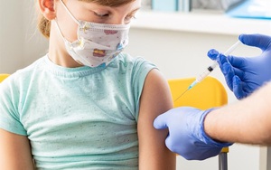 Tại sao Bộ Y tế chậm trễ mua vaccine Covid-19 tiêm cho trẻ em từ 5 đến dưới 12 tuổi?